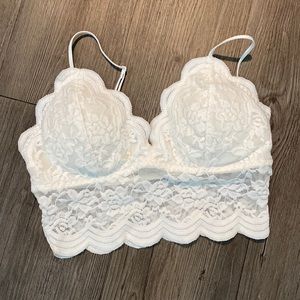Never Worn- White Lace Bralette- S